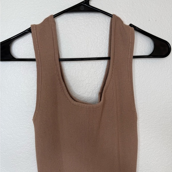 Windsor Tan Ribbed Midi Slit Dress | Size L - Picture 6 of 7